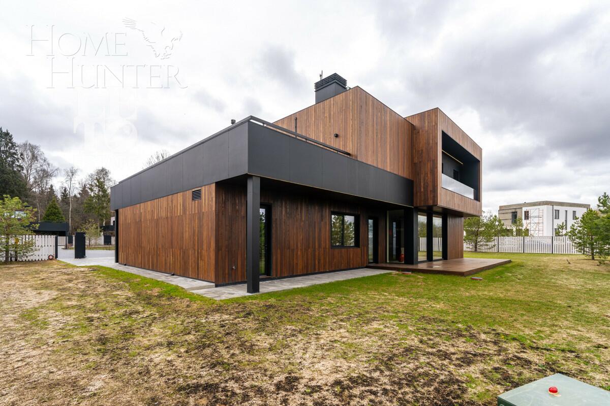 2-этажный коттедж 455 м² с отделкой