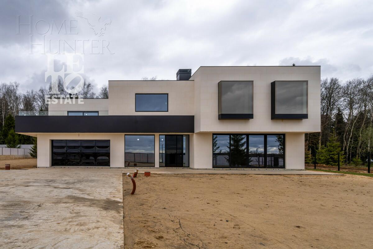 2-этажный коттедж 547 м² без отделки