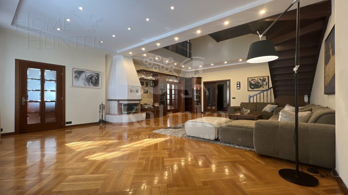 2-этажный коттедж 550 м² с отделкой