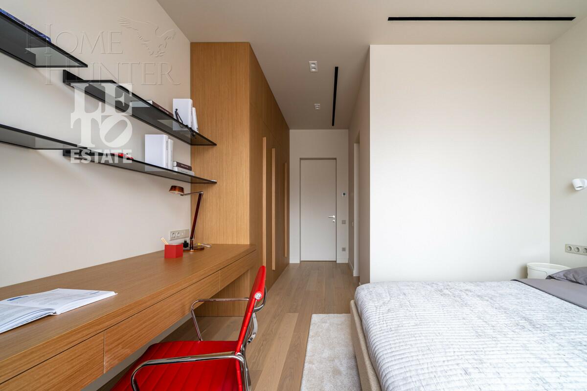 2-этажный коттедж 455 м² с отделкой