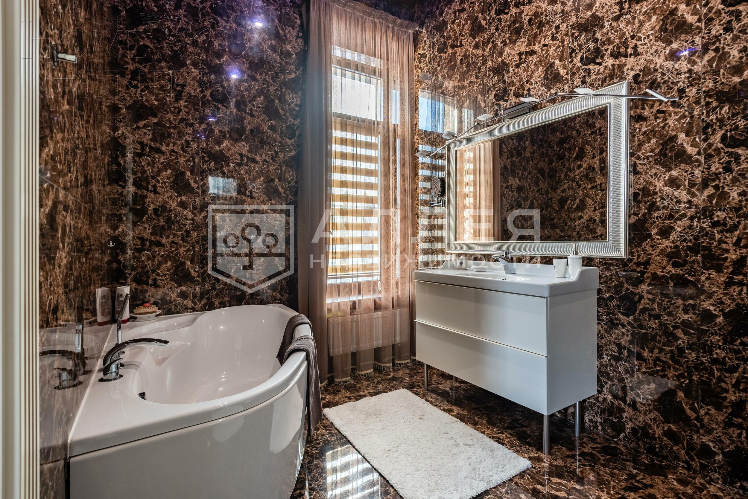 2-этажный коттедж 600 м² с отделкой