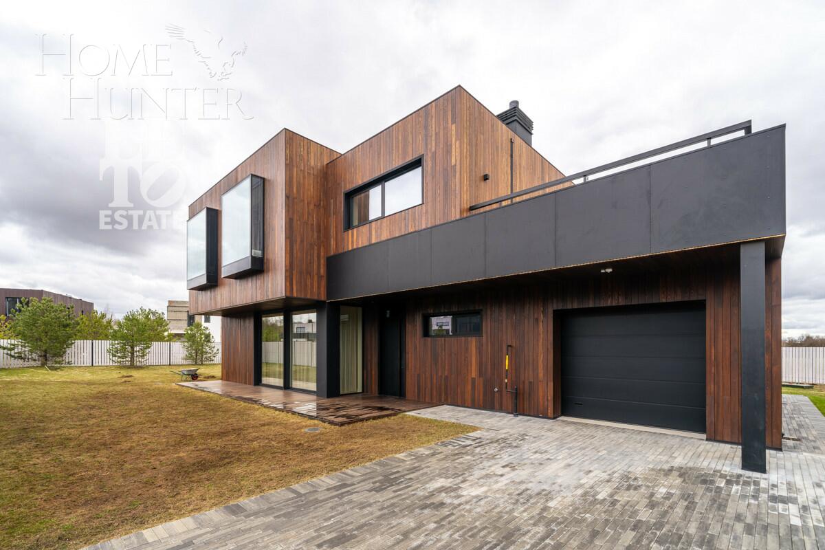 2-этажный коттедж 455 м² с отделкой