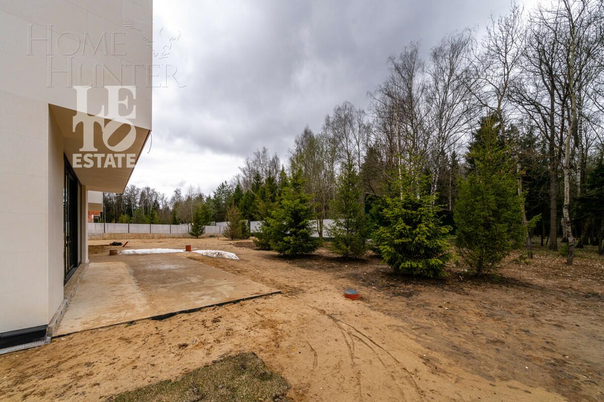 2-этажный коттедж 547 м² без отделки