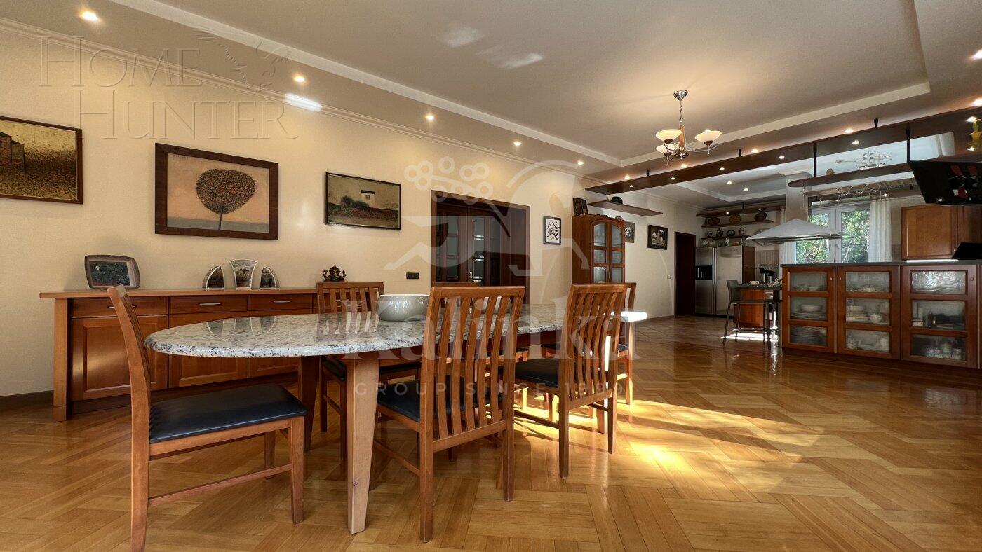 2-этажный коттедж 550 м² с отделкой