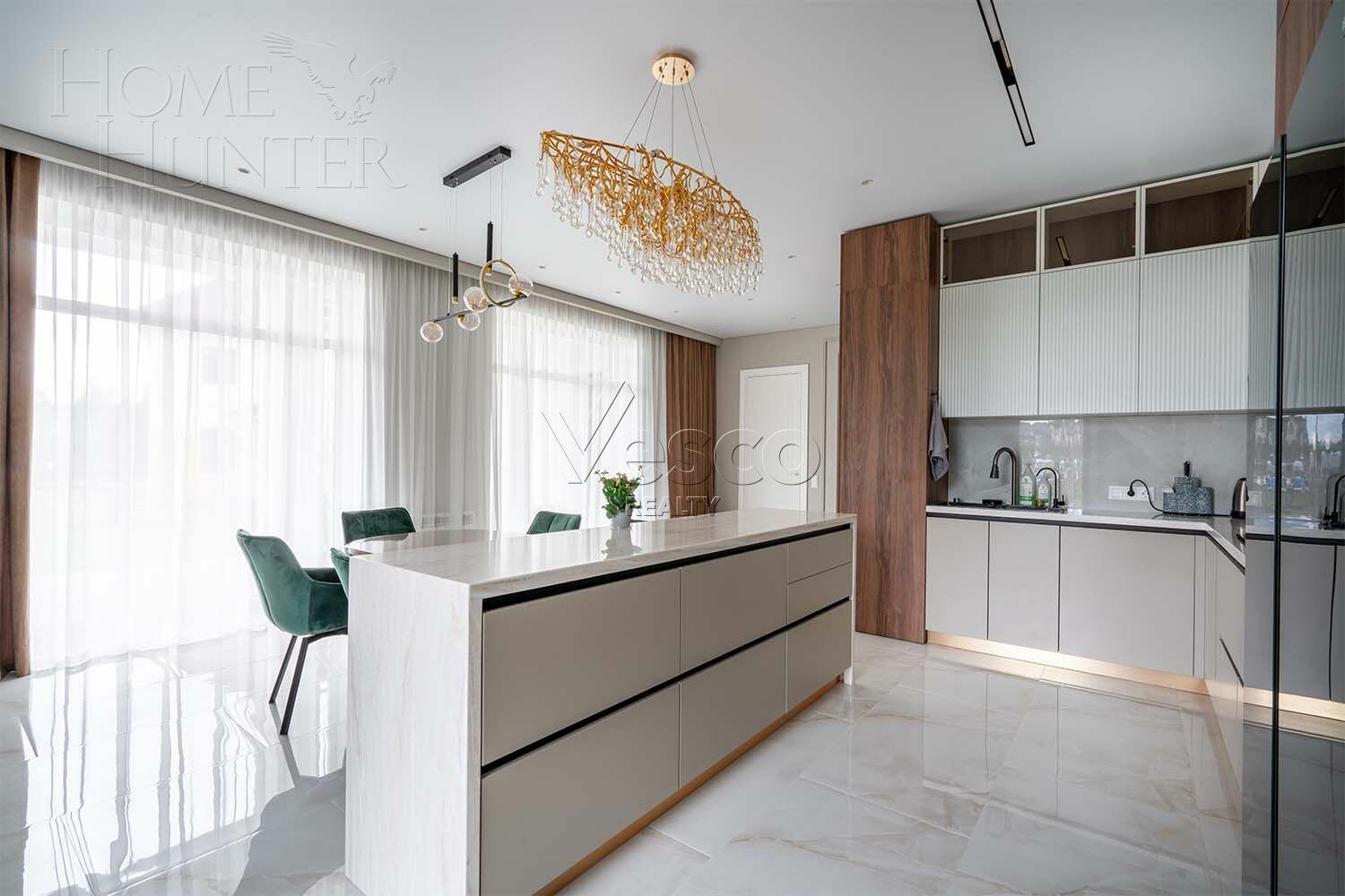 2-этажный коттедж 440 м² с отделкой