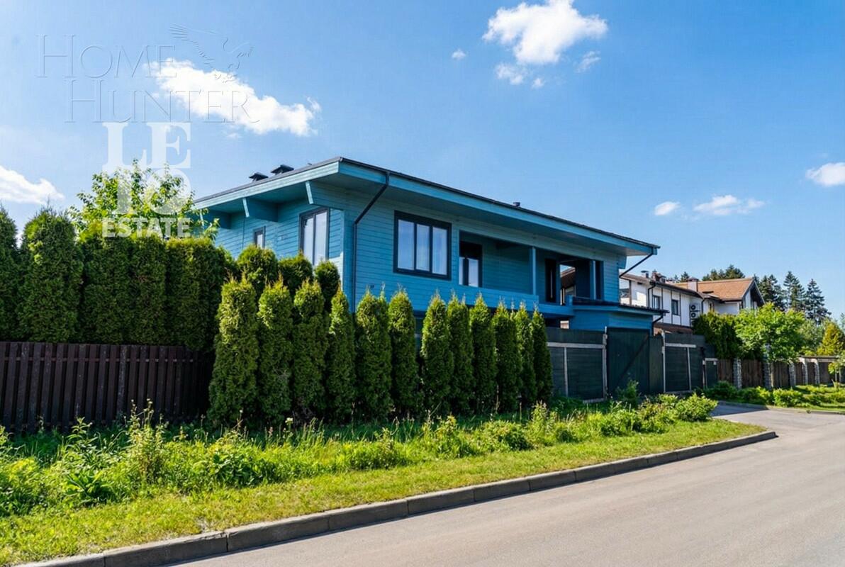 2-этажный коттедж 1 129 м² с отделкой