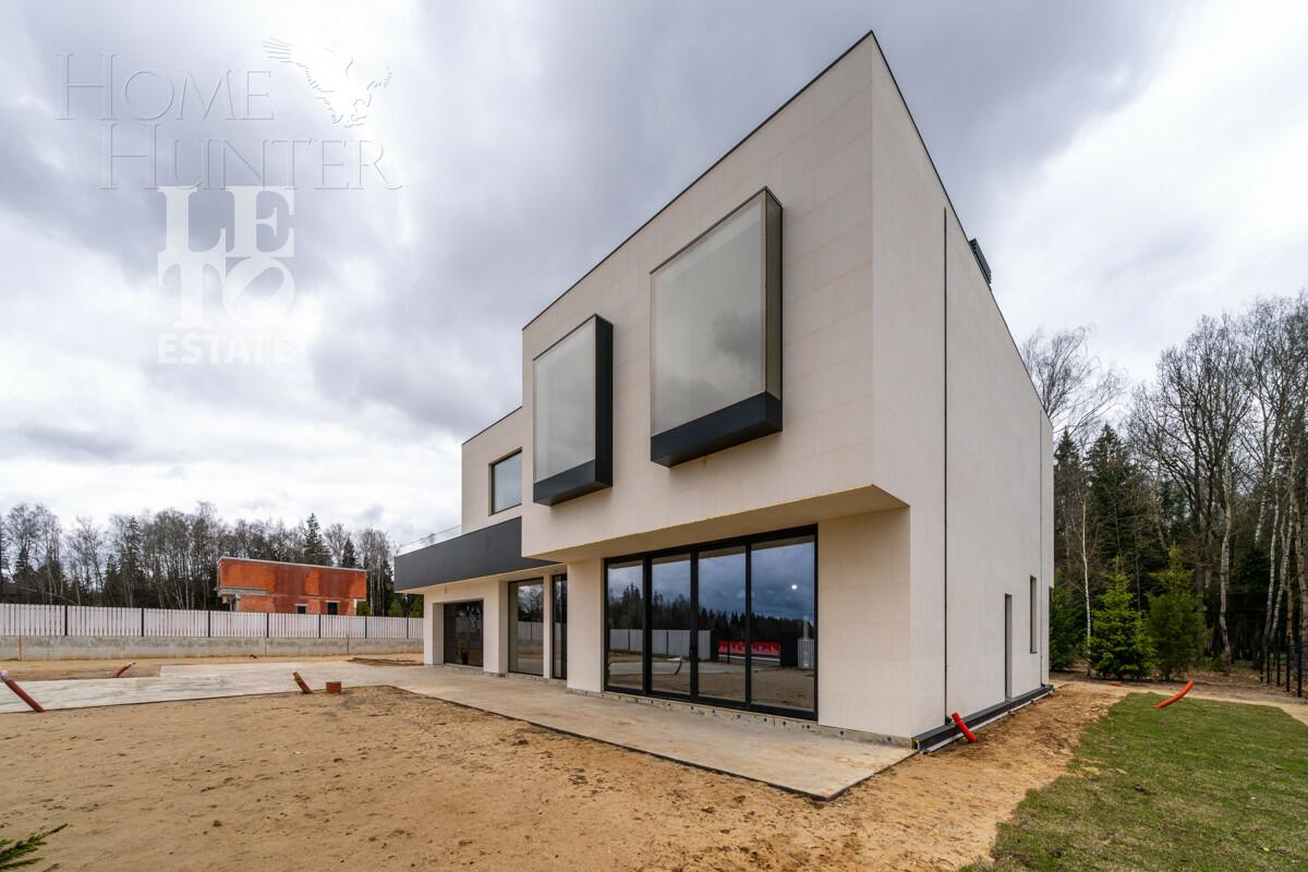 2-этажный коттедж 547 м² без отделки