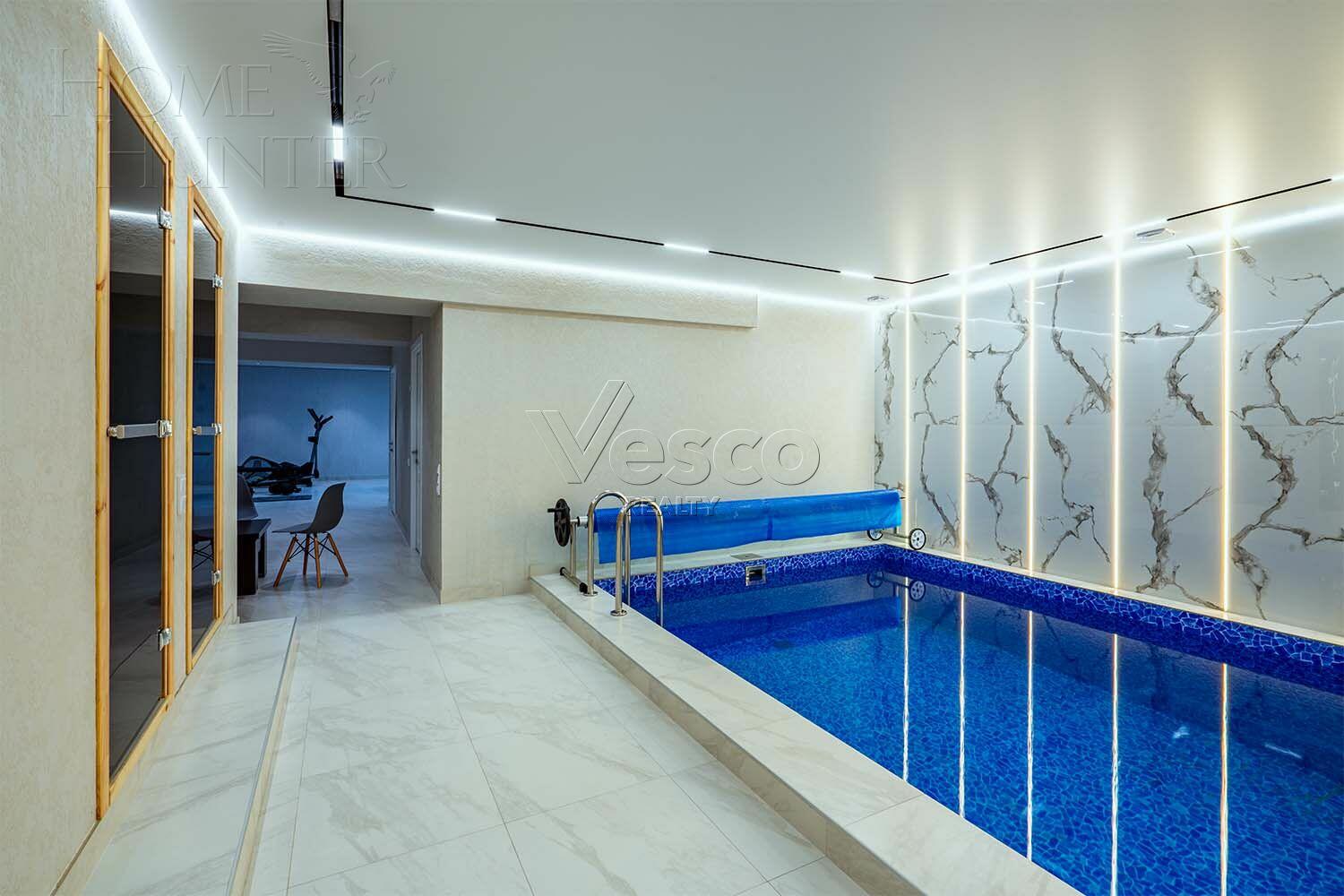 2-этажный коттедж 440 м² с отделкой