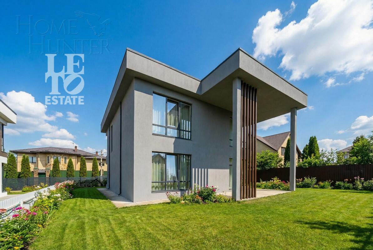 2-этажный коттедж 261 м² с отделкой