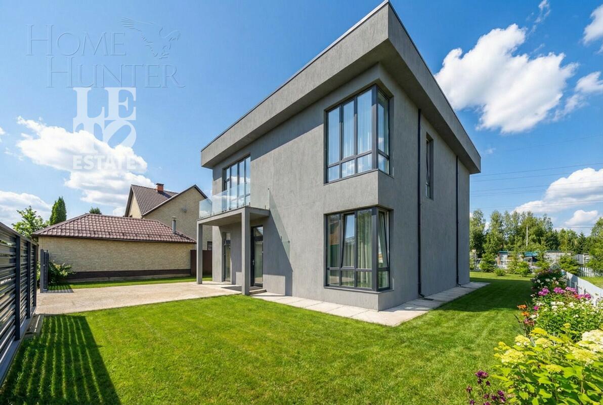 2-этажный коттедж 261 м² с отделкой