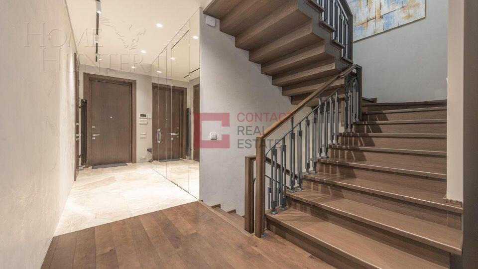 2-этажный таунхаус 300 м² с отделкой