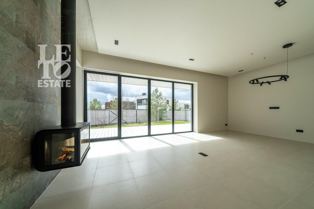 2-этажный коттедж 339 м² с отделкой