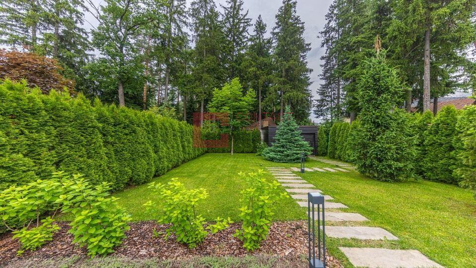 2-этажный таунхаус 300 м² с отделкой