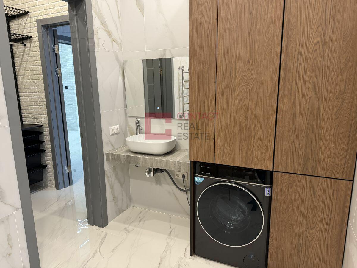 2-этажный коттедж 240 м² с отделкой