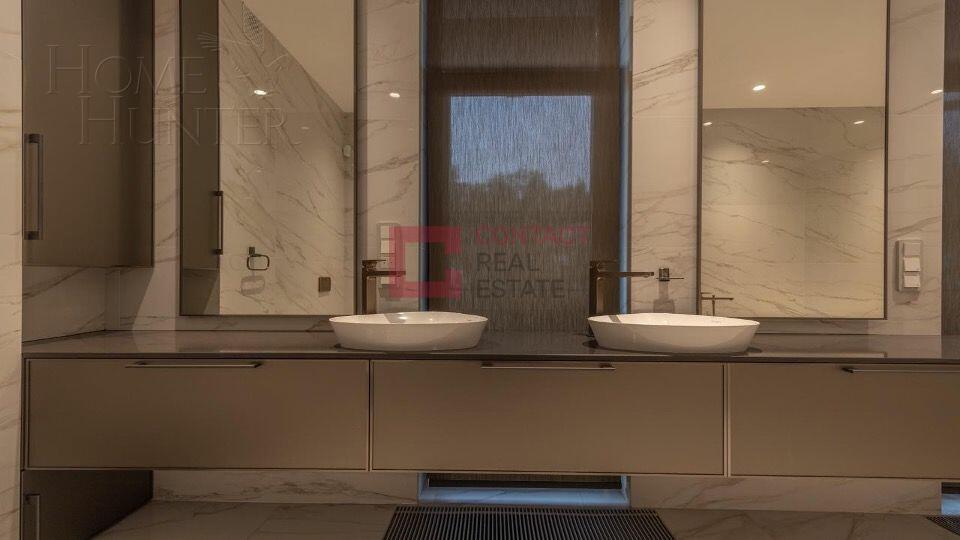 2-этажный таунхаус 300 м² с отделкой