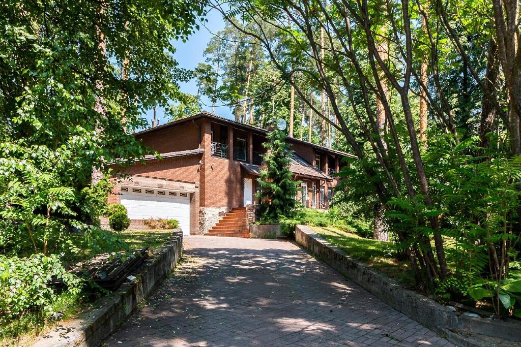 2-этажный коттедж 523 м² с отделкой