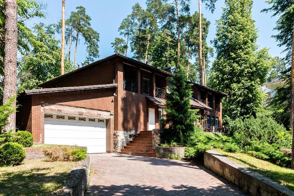 2-этажный коттедж 523 м² с отделкой