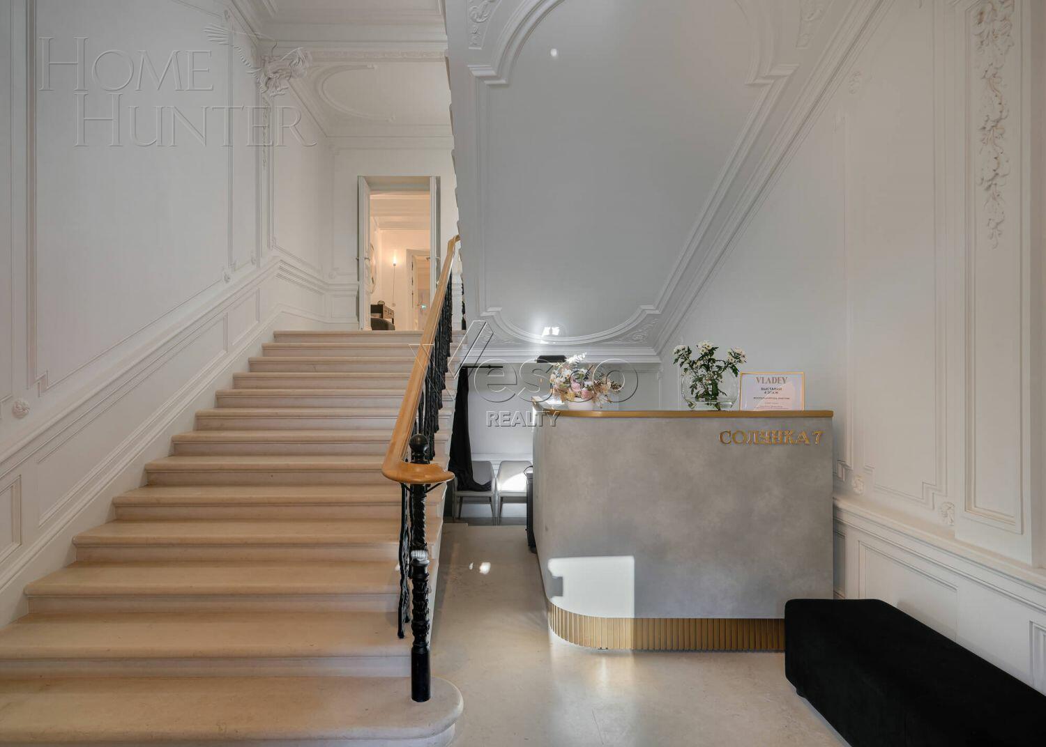 2-УРОВНЕВАЯ КВАРТИРА БЕЗ ОТДЕЛКИ 305.5 М² НА 1 ЭТАЖЕ