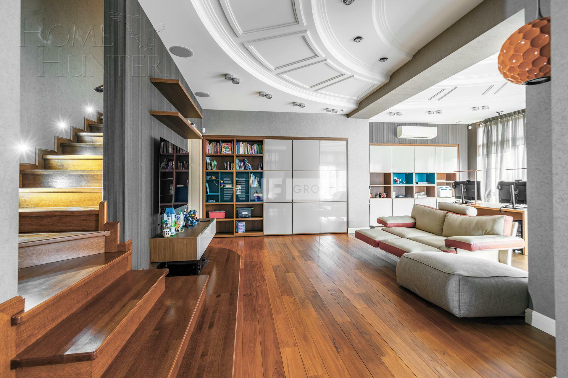 2-этажный коттедж 1 081.6 м² с отделкой