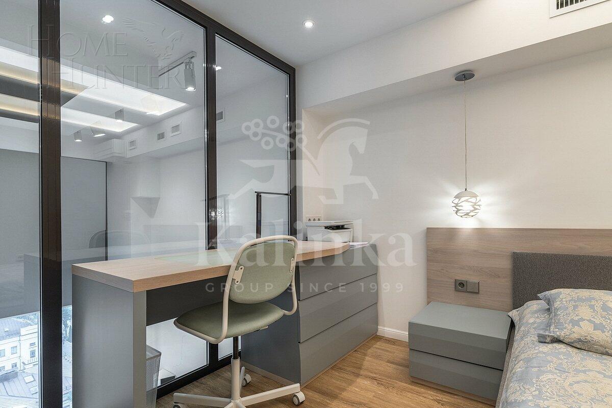 2-УРОВНЕВЫЕ АПАРТАМЕНТЫ С ОТДЕЛКОЙ 91 М² НА 7 ЭТАЖЕ