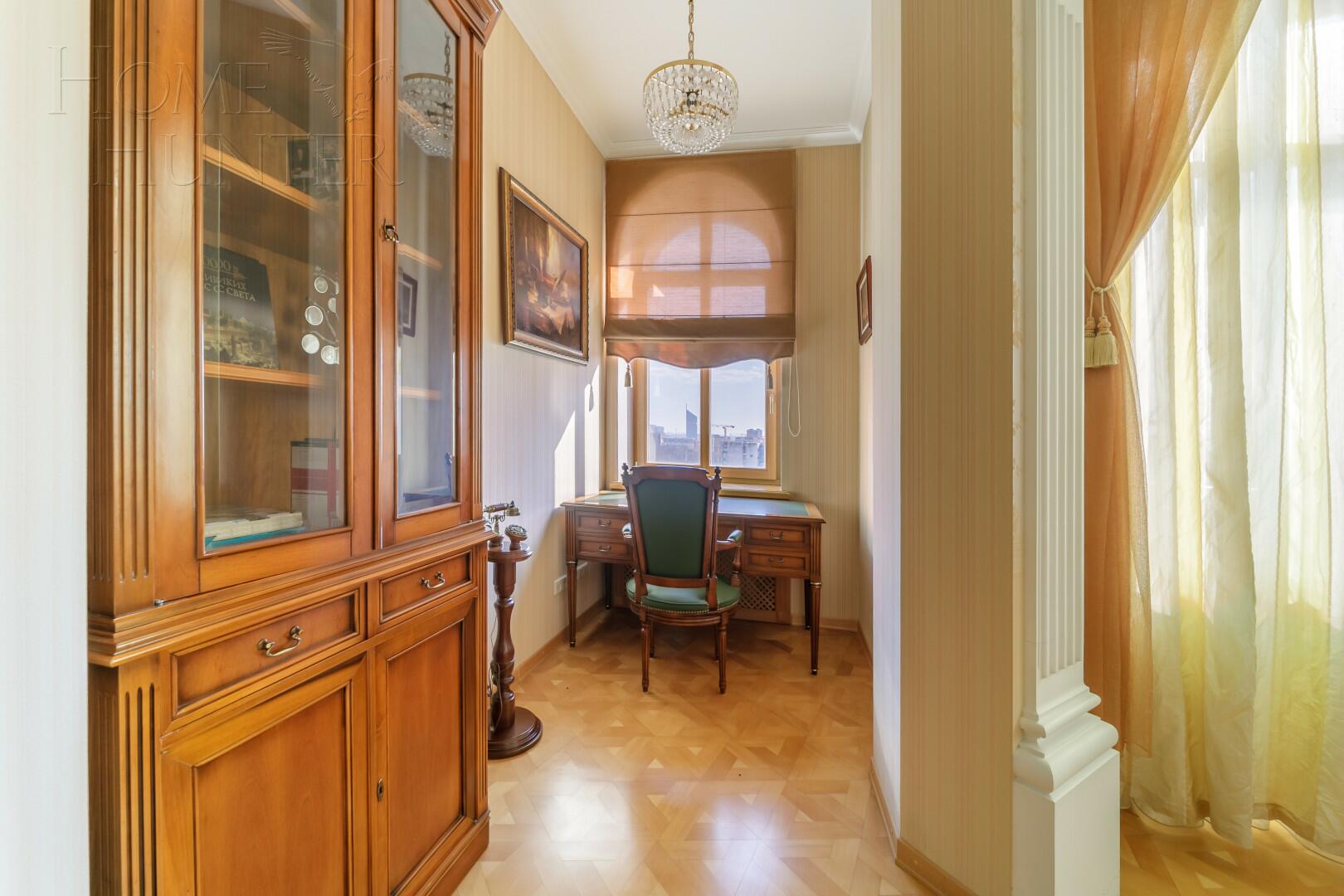 6-КОМН. КВАРТИРА С ОТДЕЛКОЙ 464 М² НА 15 ЭТАЖЕ