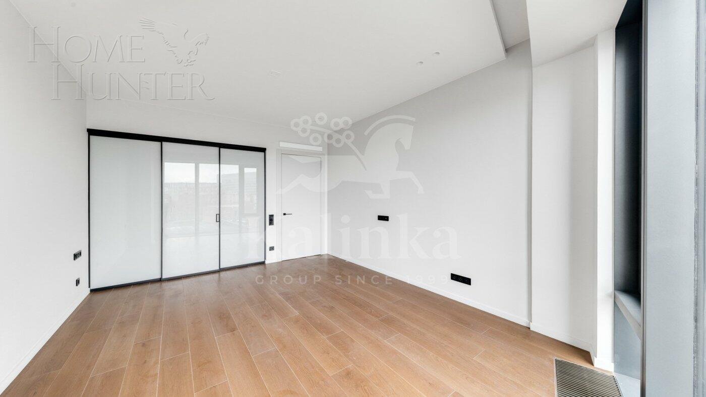 4-КОМН. КВАРТИРА С ОТДЕЛКОЙ 122.4 М² НА 4 ЭТАЖЕ