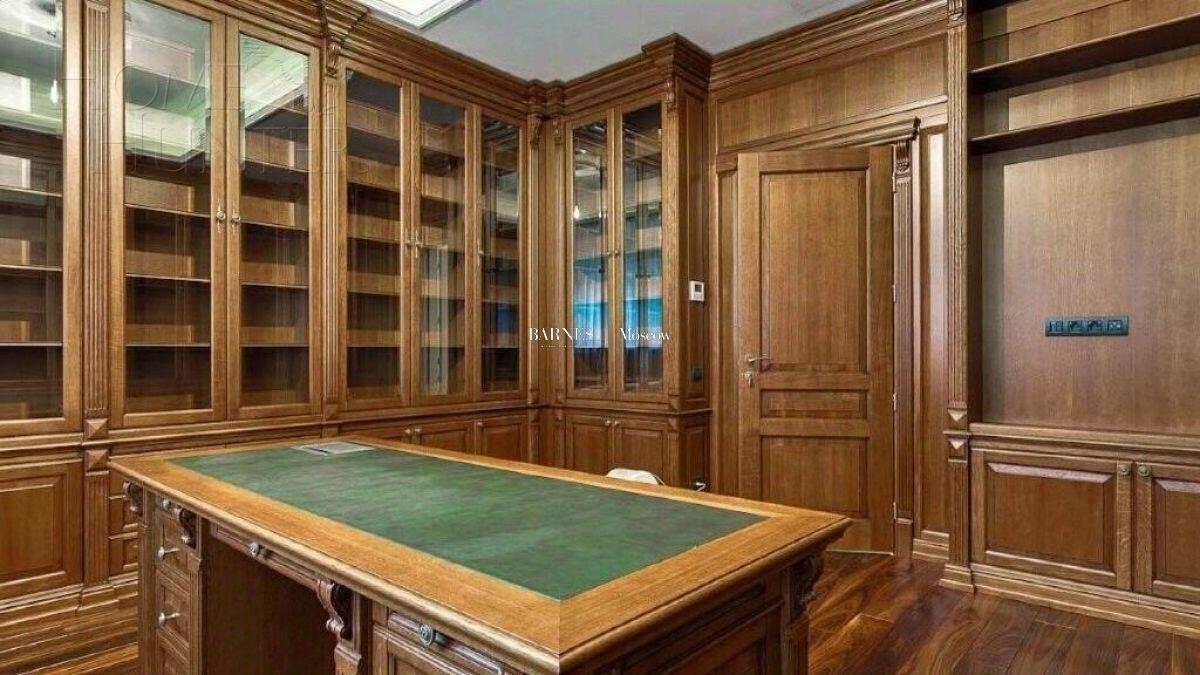2-этажный коттедж 900 м² с отделкой
