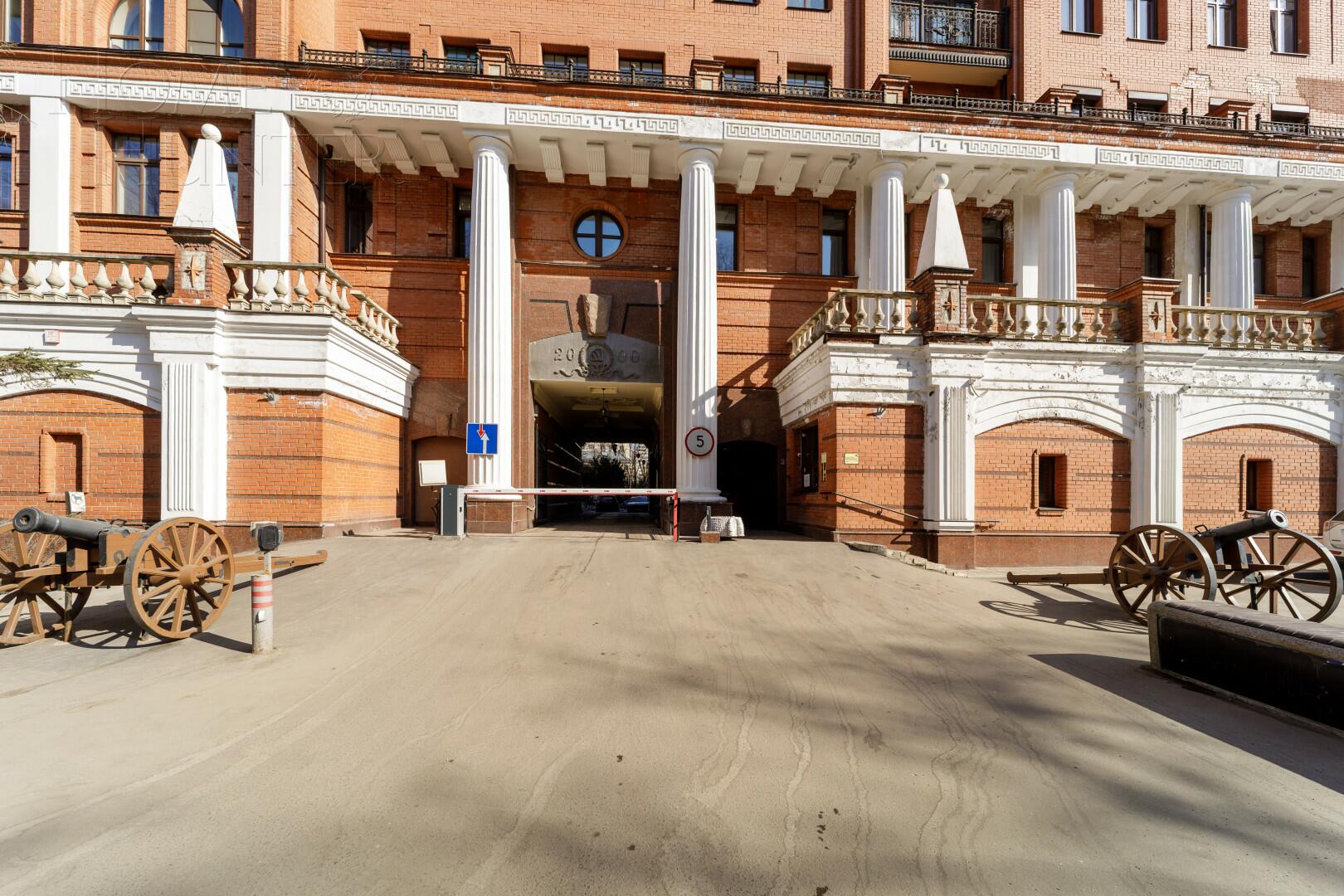 6-КОМН. КВАРТИРА С ОТДЕЛКОЙ 464 М² НА 15 ЭТАЖЕ