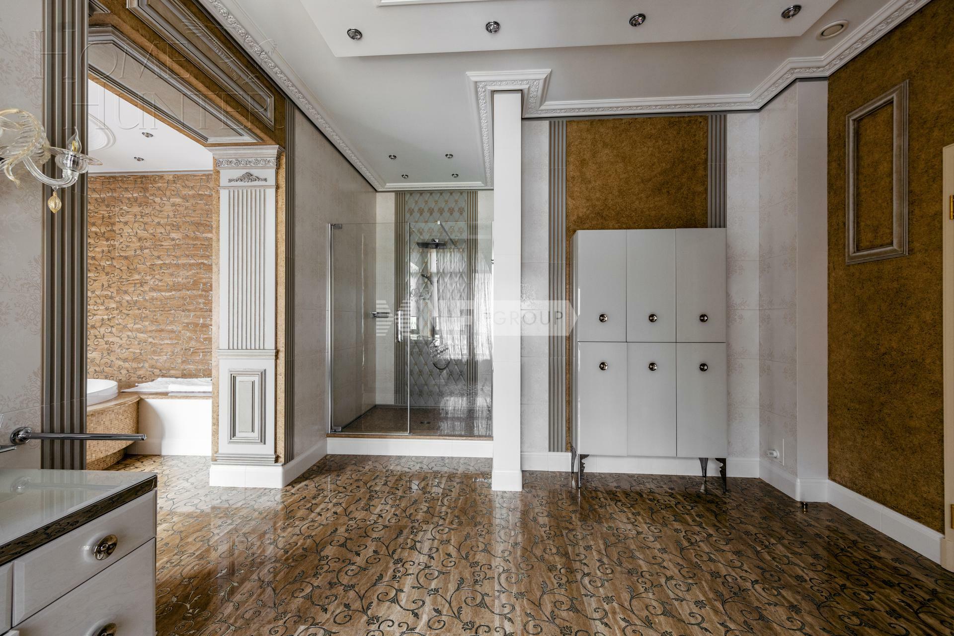 2-этажный коттедж 1 081.6 м² с отделкой