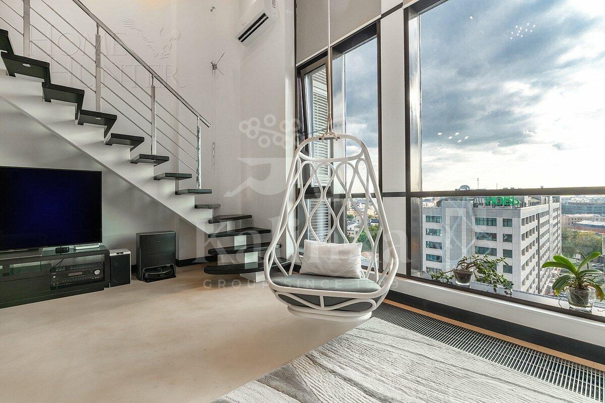 2-УРОВНЕВЫЕ АПАРТАМЕНТЫ С ОТДЕЛКОЙ 91 М² НА 7 ЭТАЖЕ