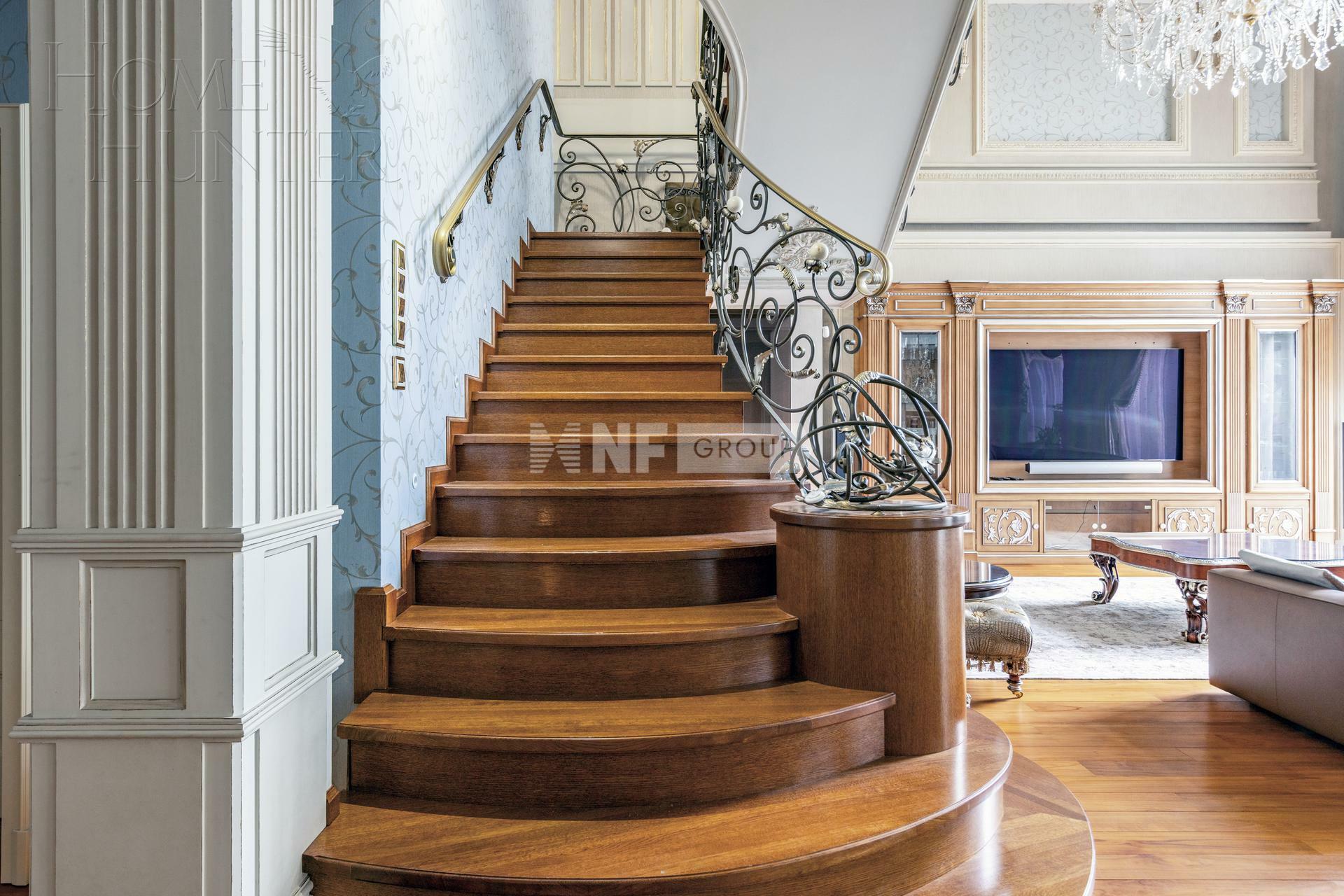 2-этажный коттедж 1 081.6 м² с отделкой