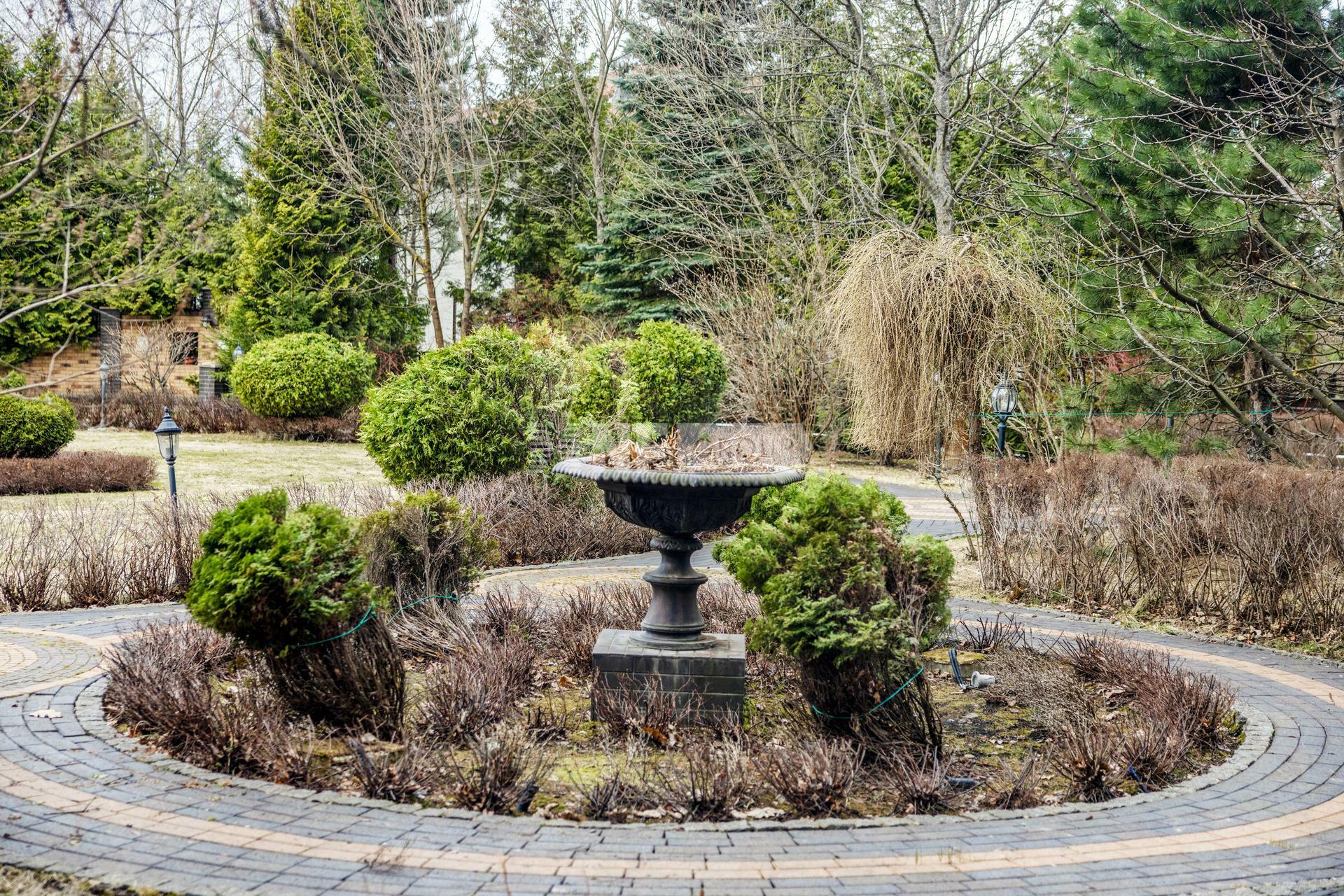 2-этажный коттедж 1 081.6 м² с отделкой