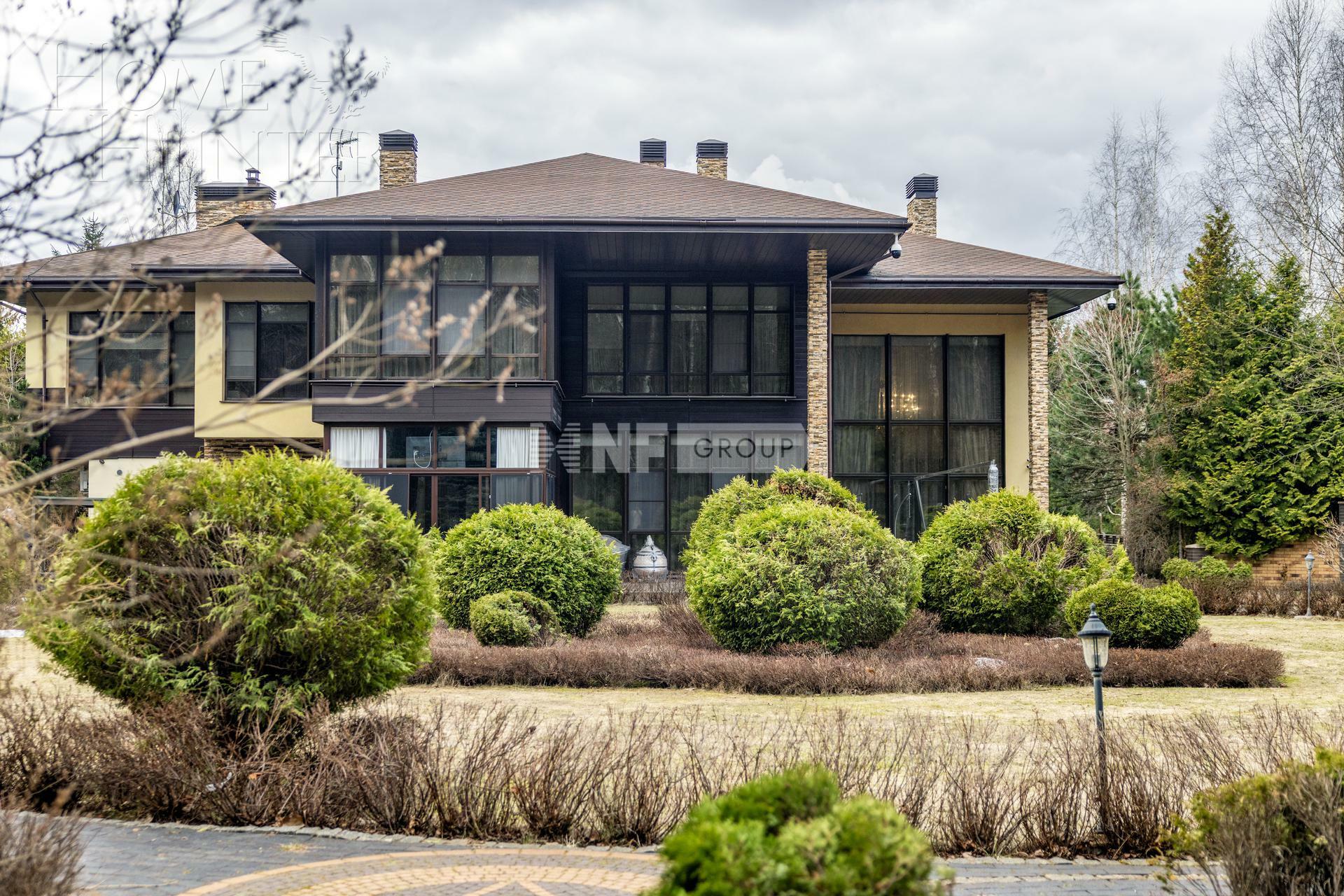 2-этажный коттедж 1 081.6 м² с отделкой