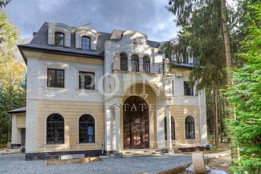 2-этажный коттедж 800 м² с отделкой