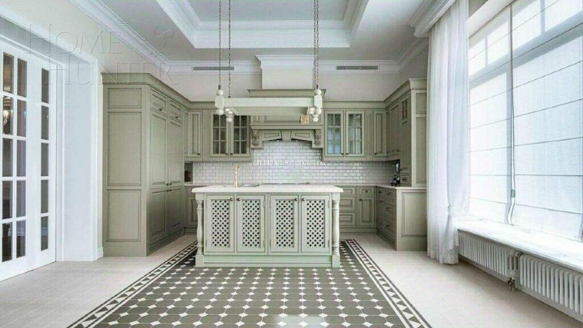 2-этажный коттедж 900 м² с отделкой