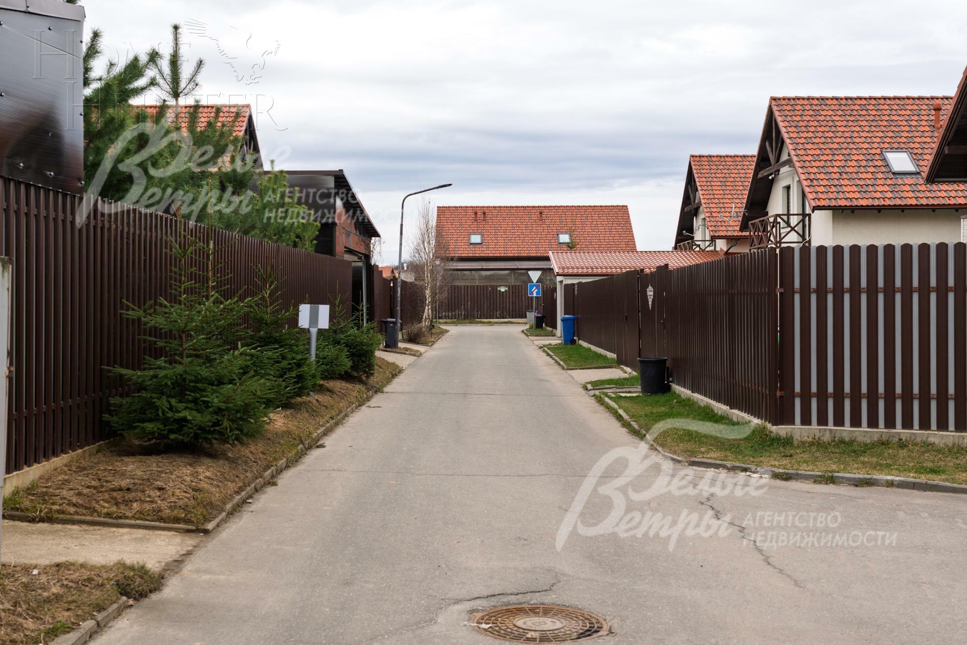 2-этажный коттедж 313 м² с отделкой