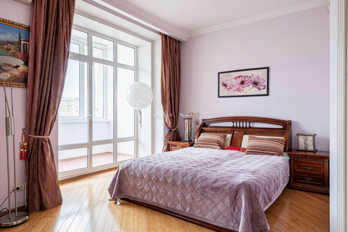 3-КОМН. КВАРТИРА С ОТДЕЛКОЙ 100 М² НА 5 ЭТАЖЕ