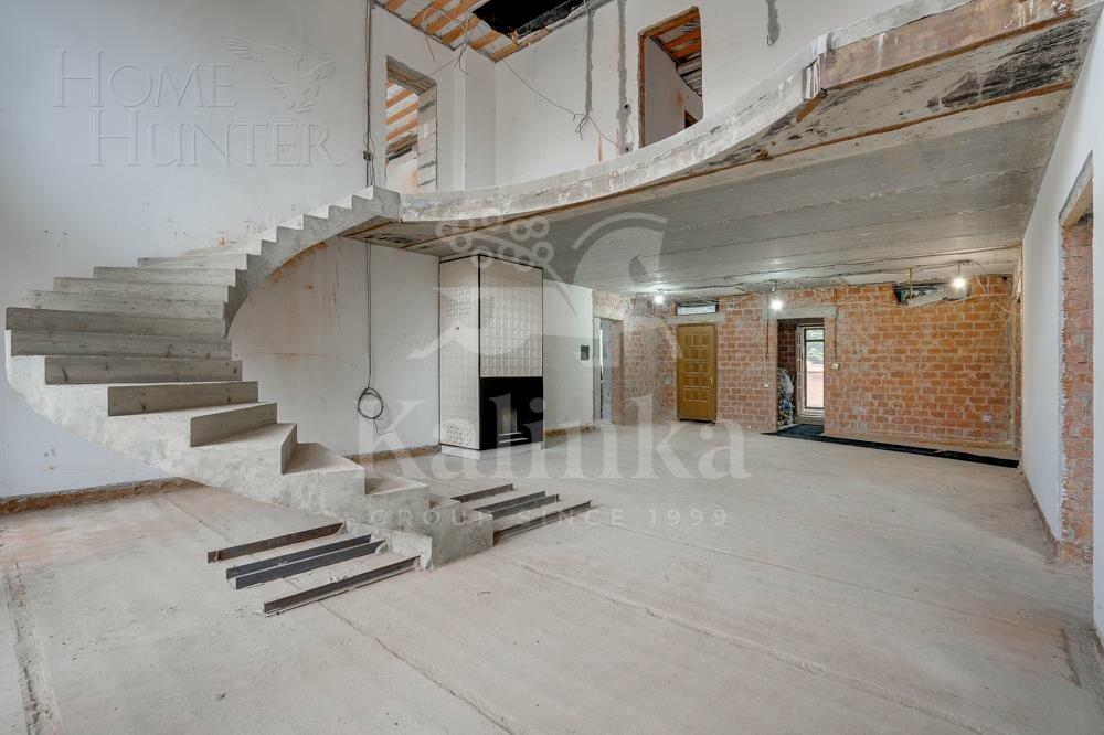 2-этажный коттедж 1 110 м² без отделки