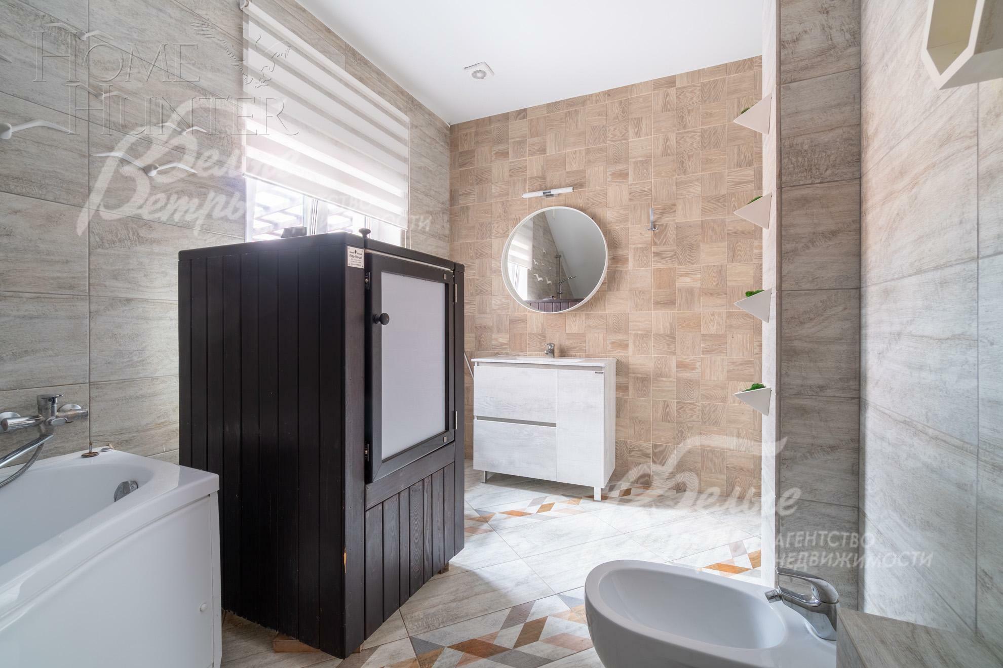 2-этажный коттедж 313 м² с отделкой