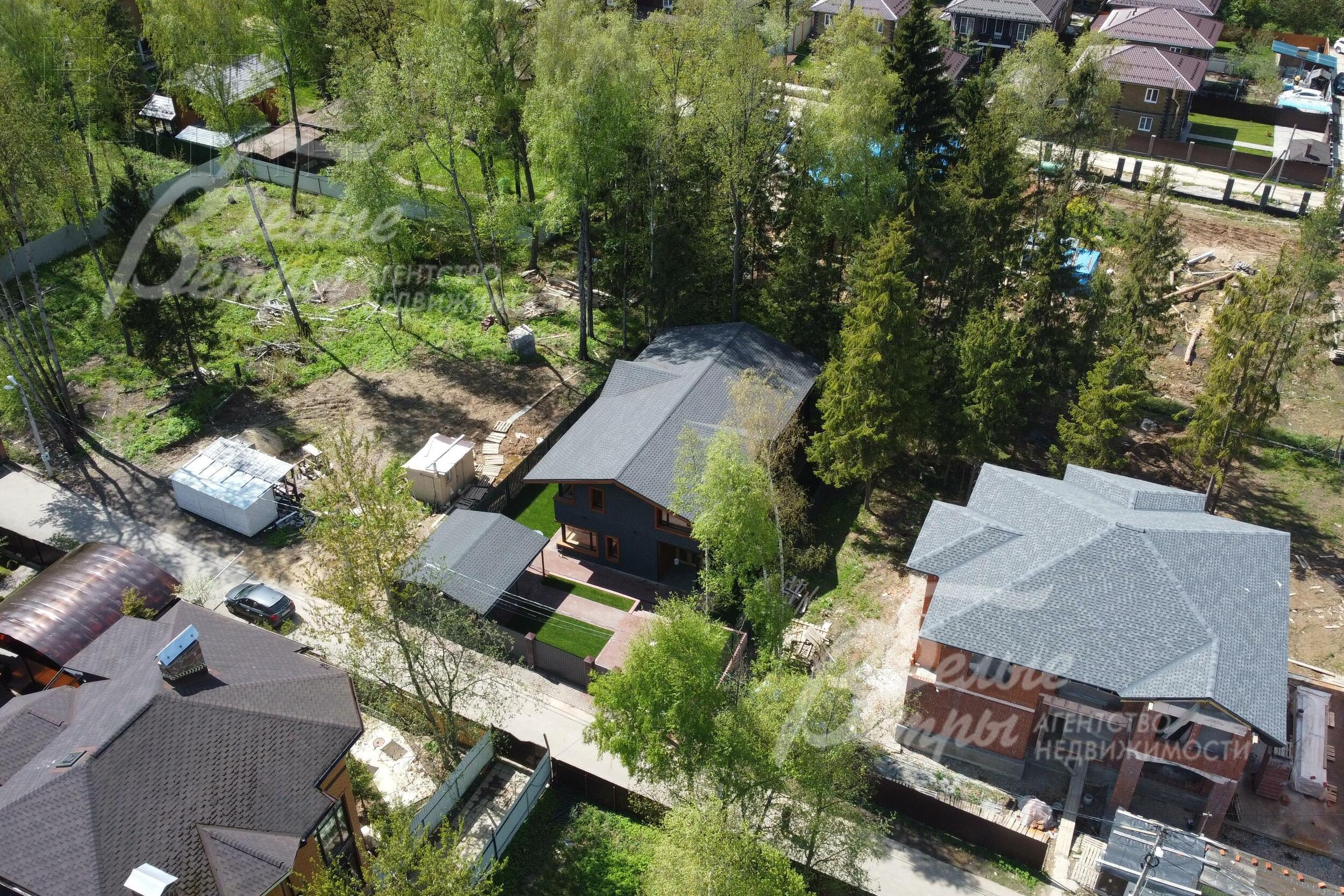 2-этажный коттедж 257 м² с отделкой