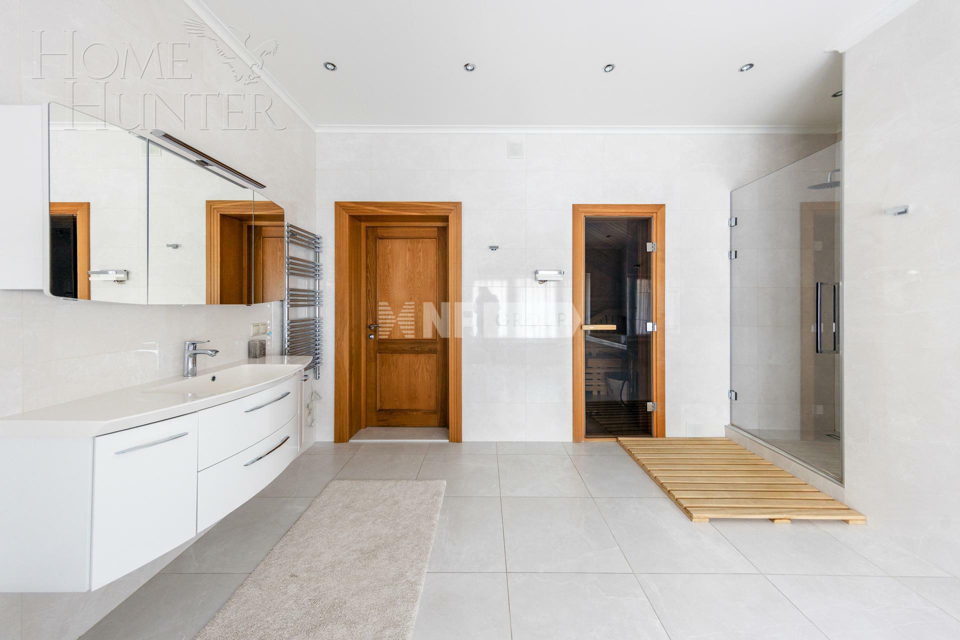 3-этажный таунхаус 533.1 м² с отделкой