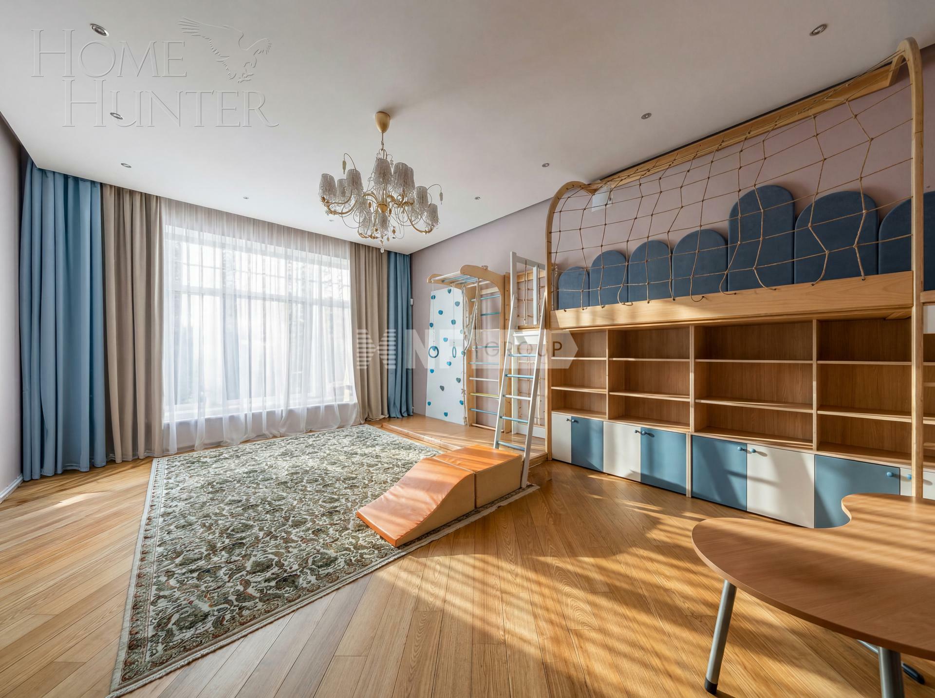 3-этажный таунхаус 533.1 м² с отделкой