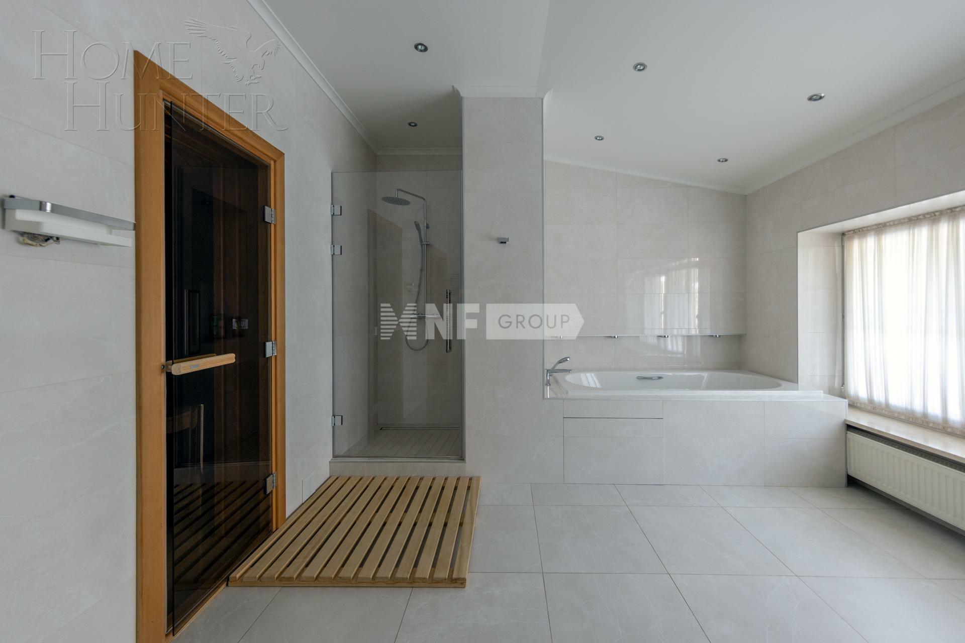 3-этажный таунхаус 533.1 м² с отделкой