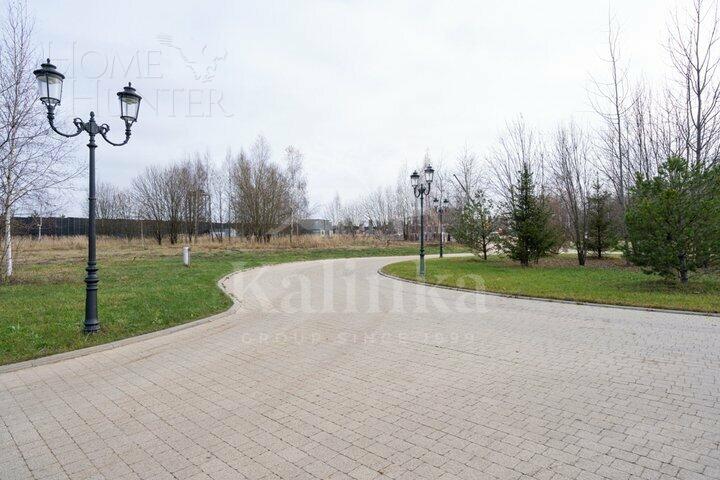 Участок 24.06 сот. в охраняемом поселке