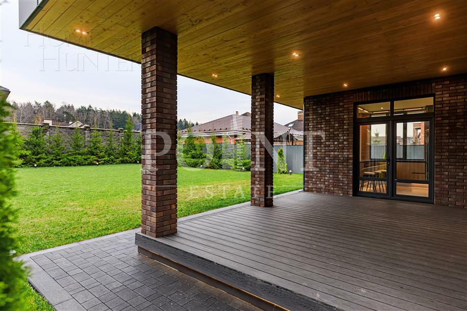 2-этажный коттедж 340 м² без отделки