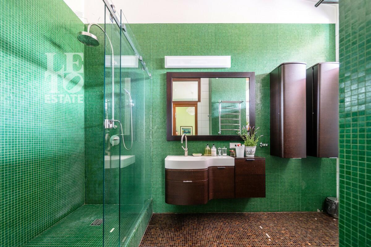 2-этажный коттедж 1 254 м² с отделкой