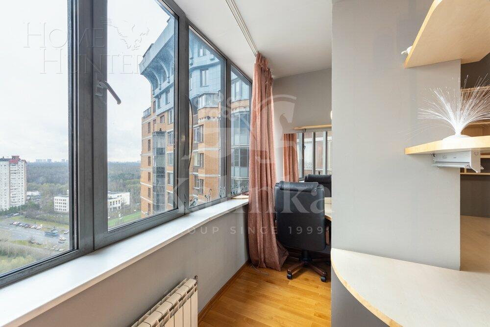 5-КОМН. КВАРТИРА С ОТДЕЛКОЙ 196 М² НА 17 ЭТАЖЕ