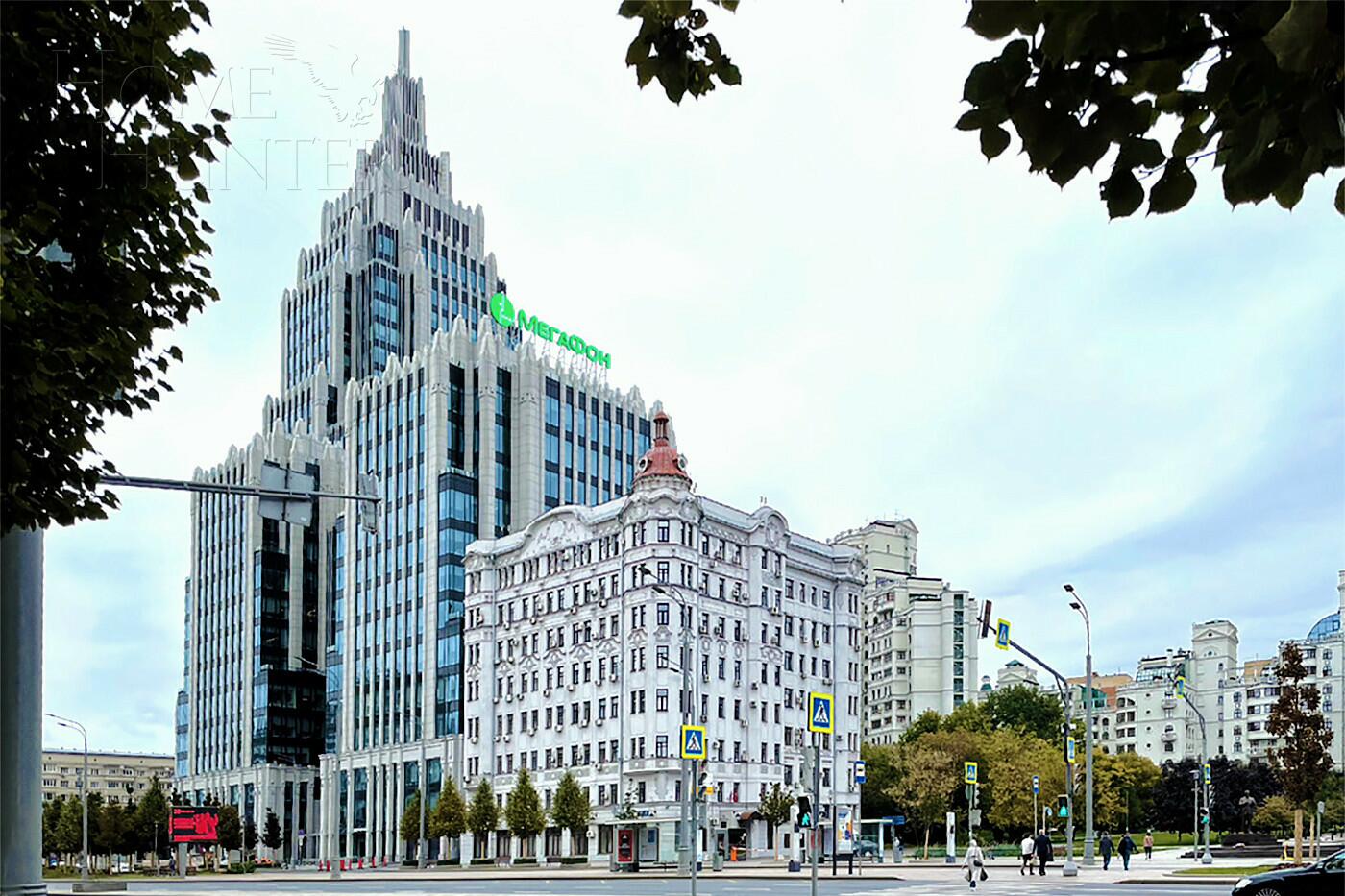 8-КОМН. КВАРТИРА С ОТДЕЛКОЙ 275.3 М² НА 9 ЭТАЖЕ