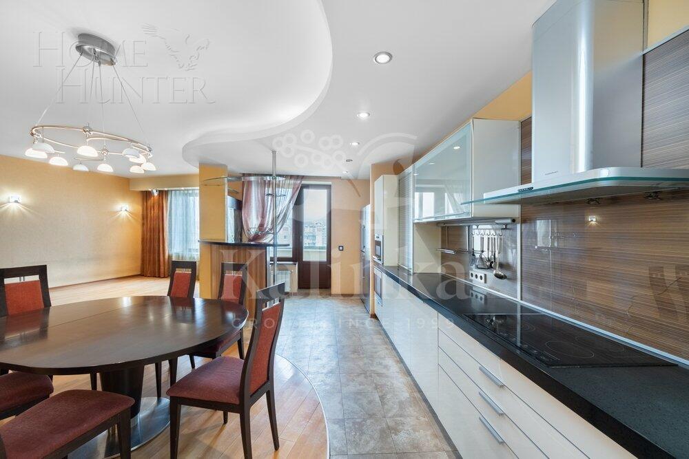 5-КОМН. КВАРТИРА С ОТДЕЛКОЙ 196 М² НА 17 ЭТАЖЕ