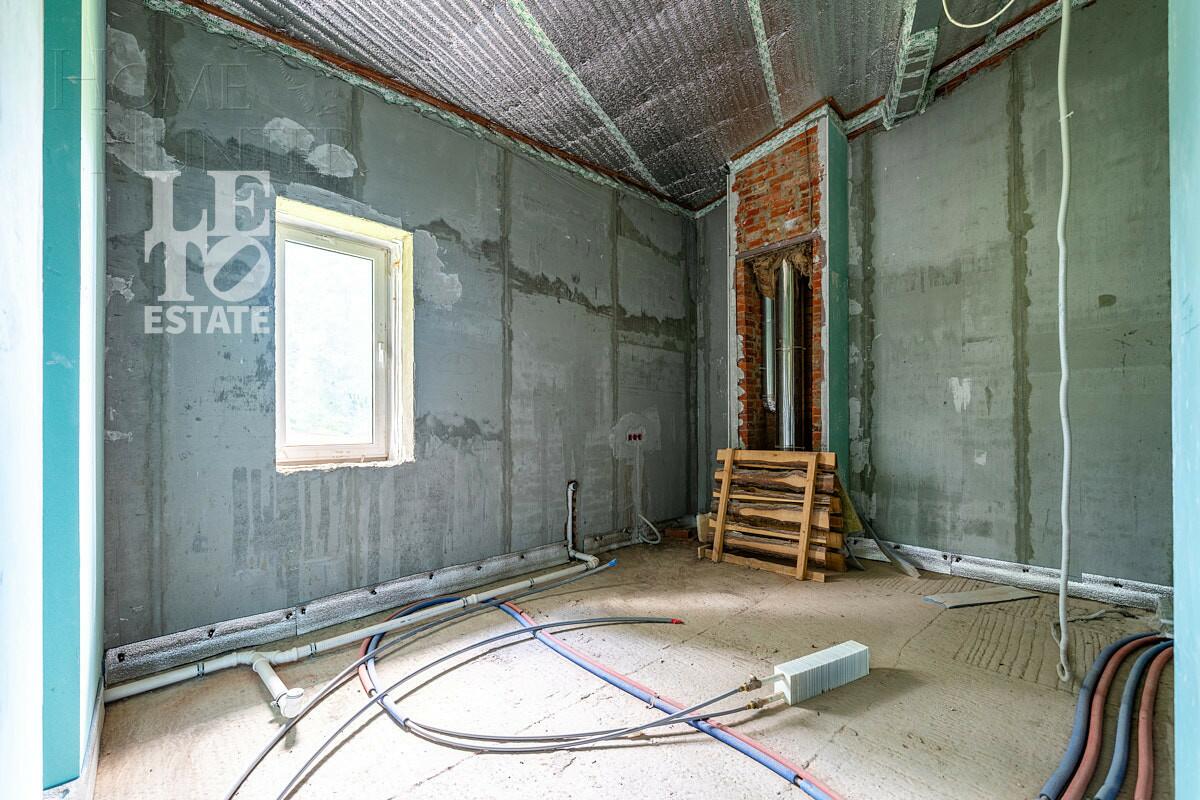 2-этажный коттедж 900 м² без отделки